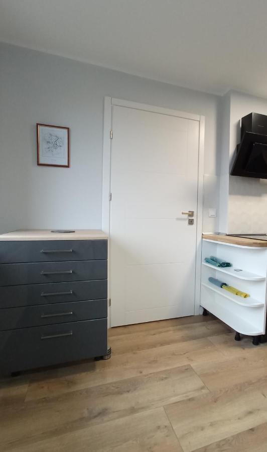 Apartamento Pastelowy 40 Metrow Z Widokiem Na Ogrod