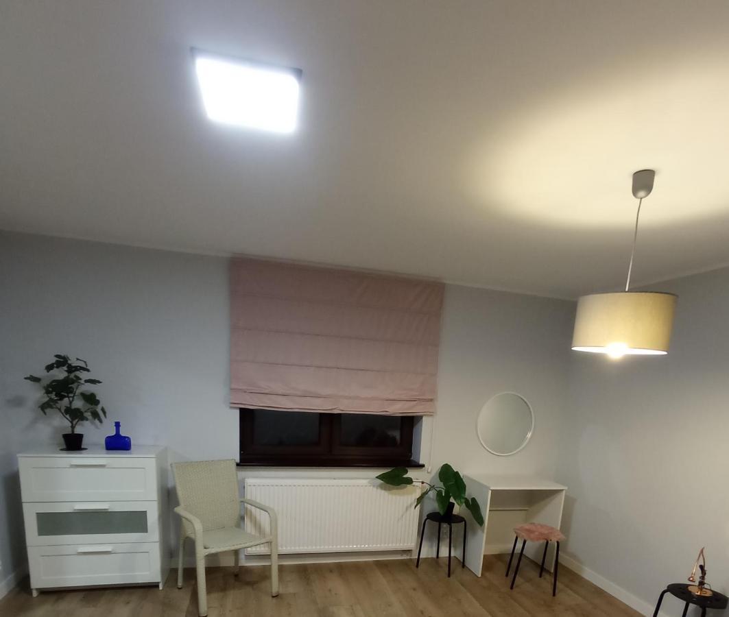 Apartment Pastelowy 40 Metrow Z Widokiem Na Ogrod *